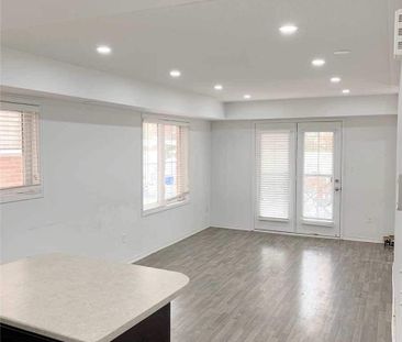 For Lease - 31 Hays Boulevard Unit# 5, Oakville, Ontario - Photo 4