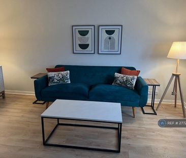 2 bedroom flat to rent - Photo 4