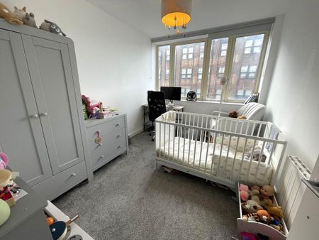 2 bedroom flat to rent - Photo 4