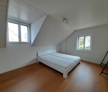 2.5 Zimmer, 100 m², 2. Stock - Photo 4