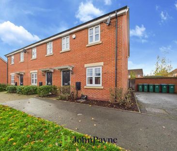 3 bedroom end of terrace house to rent - Photo 2