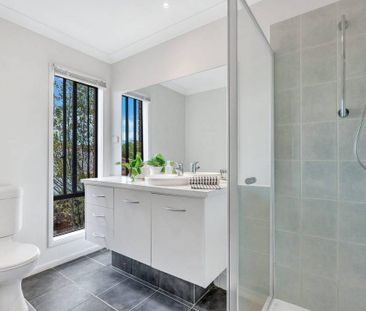 GREAT FAMILY HOME | GREAT LOCATION | CLOSE TO EVERYTHING - Photo 2