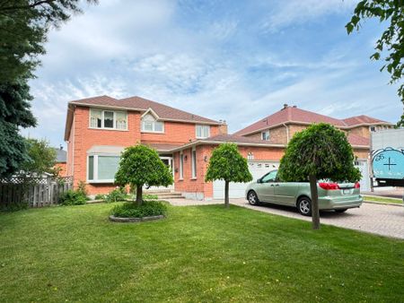 For Lease - 33 Northolt Crescent, Markham, Ontario - Photo 4