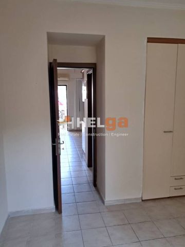 Studio/Γκαρσονιέρα για ενοικίαση Κέντρο (Ρίο) - Photo 5