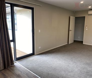 10C Geraldine Street, Edgeware - Photo 1