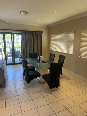 Burleigh Heads - Photo 2