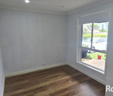 LOVELY 3 BEDDER IN INGLEBURN - Photo 3