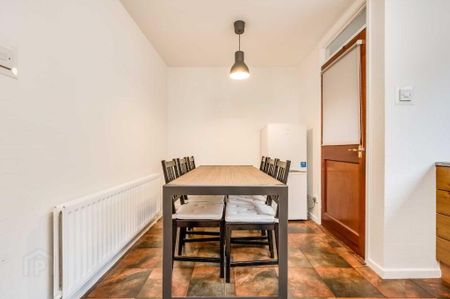 22 St Georges Gardens, Belfast, BT12 5FJ - Photo 3