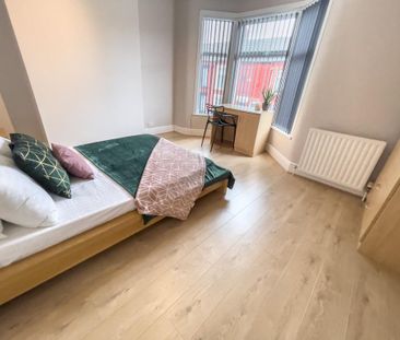 3 bedroom terraced house to rent - Photo 5