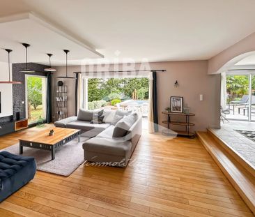 Location Maison 7 pièces 206m² ST HERBLAIN 44800 - Photo 1