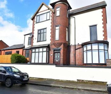 Milner Avenue, Seedfield, BL9 - Photo 2