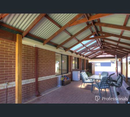 63 Apricot Street, Forrestfield, WA 6058 - Photo 4