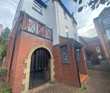5 bed house share to rent in Trinity Courtyard, Newcastle upon Tyne... - Photo 4