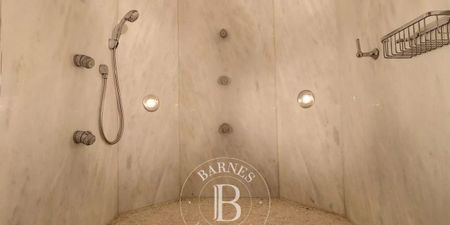 Woning te huur in Ukkel voor € 14.000 met 6 slaapkamers - Foto 3