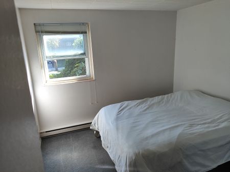 For Lease - 6609 Thornberry Crescent Unit# 374, Out of Area, Ontario - Photo 5