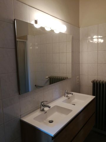 Kamer 1e verdiep (ENKEL STUDENTEN) - Jan Frans Willemsstraat 1A - Foto 3