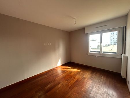 Location Appartement 4 pièces 79m² - Photo 5