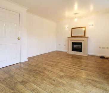 4 bedroom semi-detached house to rent - Photo 1