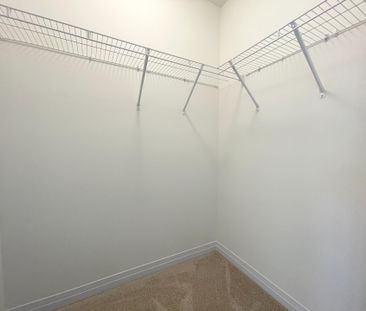 For Lease - 5 Hine Road, Brantford, Ontario - Photo 2