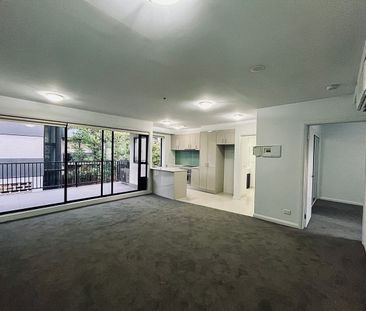 Caulfield North Convenience - Photo 2