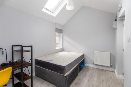 8 bedroom house to rent - Photo 3