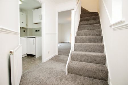 2 bedroom house to rent - Photo 2