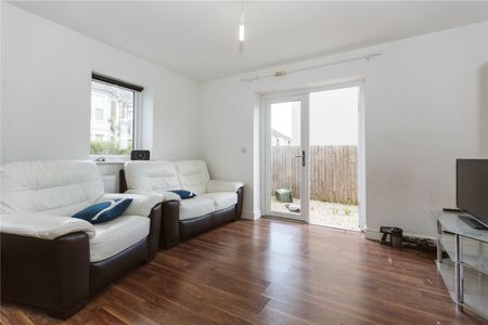 Longmead Avenue, - Photo 3