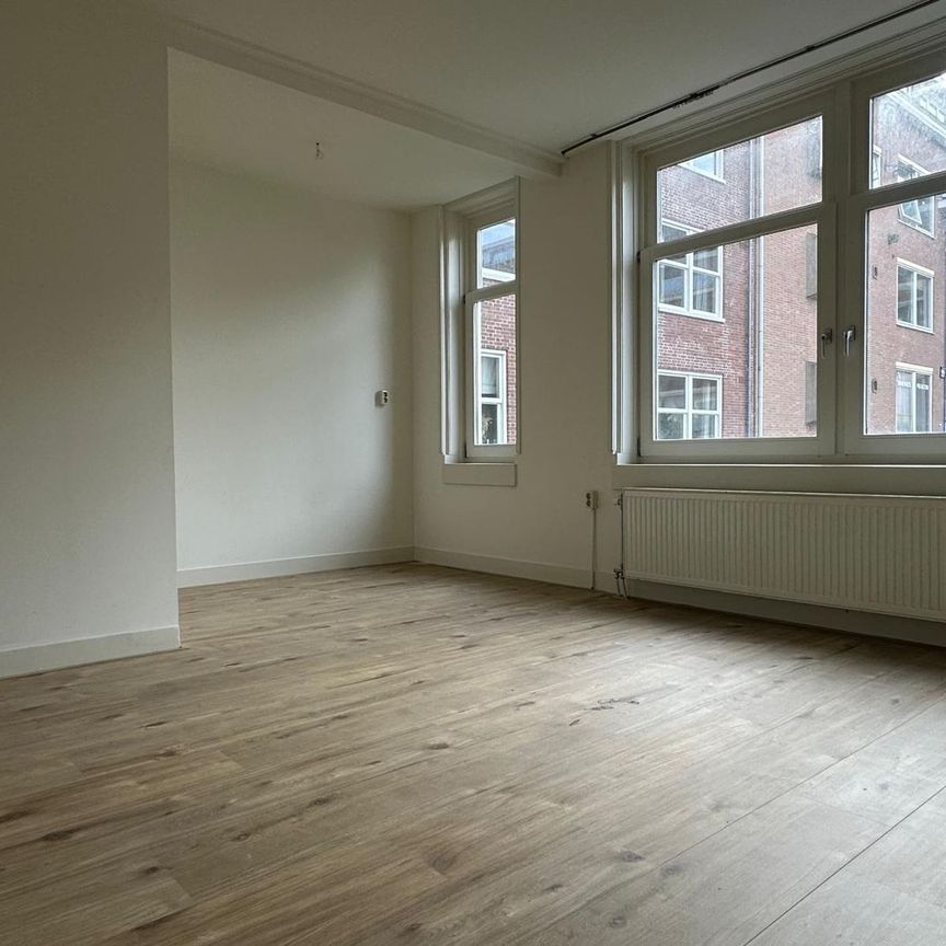 Cornelis Dirkszstraat 19-1, Pieter van der Doesbuurt, 1056TN, Amsterdam - Foto 1