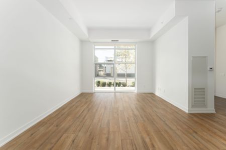 For Lease - 121 Ford Street Unit# 109, Toronto, Ontario - Photo 2