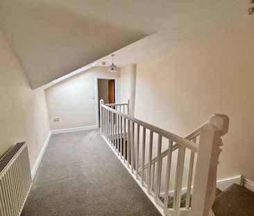 Winsford, Darnhall - Photo 2