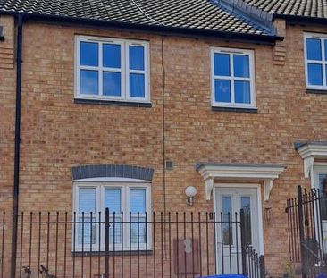 Bishop Close, Burton-on-Trent, Staffordshire, DE13 9EZ - Photo 1