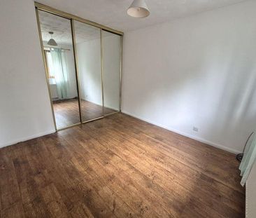 2 bedroom maisonette to rent - Photo 1