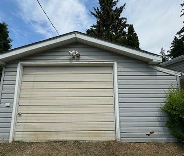 2 Bedroom Upper Unit in Haultain - Photo 6
