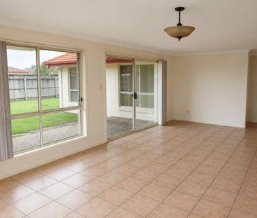 Spacious Three-Bedroom Home - Photo 1