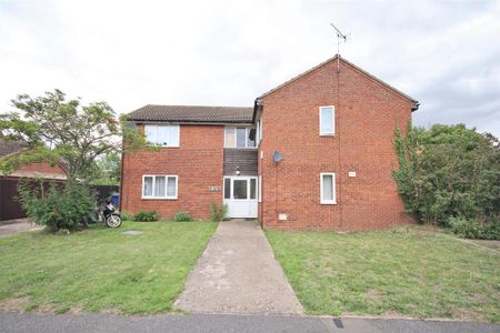 Studio to rent - Photo 5