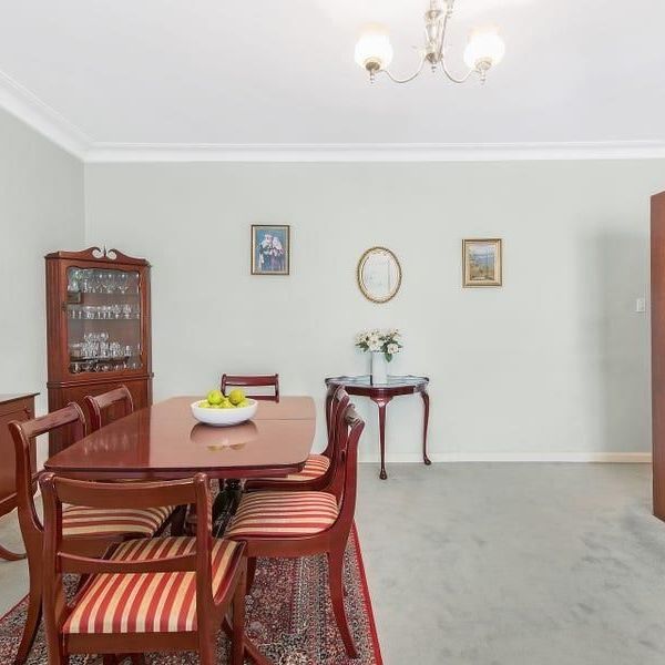 Easy Living - Walk to Lindfield Station - Photo 1