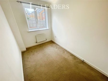 4 bedroom house to rent Beamlight Road, Eastwood, Nottingham, Nottinghamshire, NG16 - Photo 2