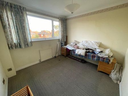4 bedroom terraced house to rent - Photo 5