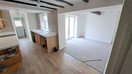 2 Bedroom House To Rent - Photo 2