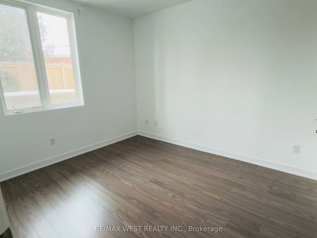 3560 St Clair Avenue E #106 - Photo 3