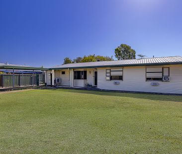 74 Kern Brothers Drive, Kirwan - Photo 2