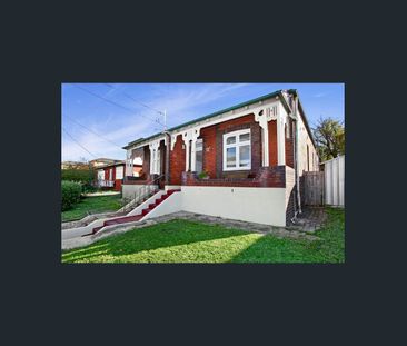 SURPRISINGLY SPACIOUS 2 BEDROMMS SEMI - Photo 3