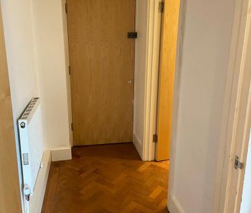 Studio to rent - Photo 6