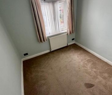 3 bedroom end of terrace house to rent - Photo 5