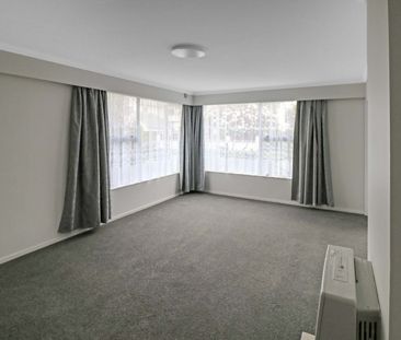 Central Hutt - Photo 5