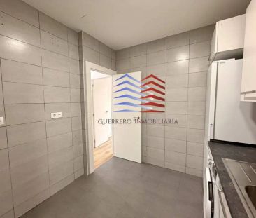 Piso de alquiler en Calle Narváez, Ibiza de Madrid - Photo 3