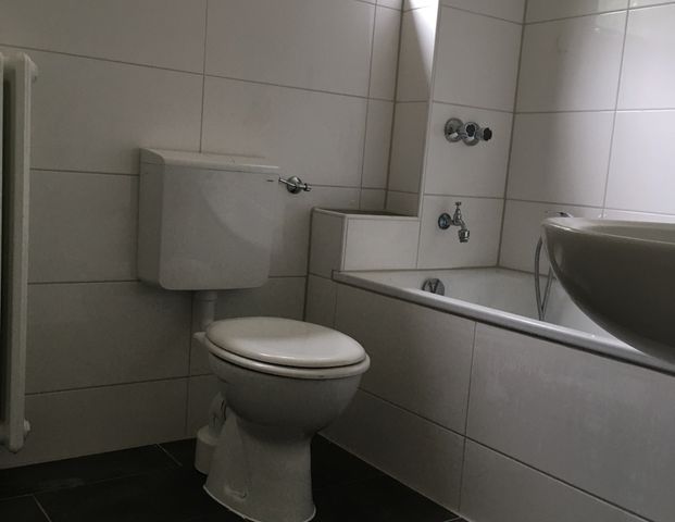 Demnächst frei! 2-Zimmer-Wohnung in Dortmund Scharnhorst - Photo 1