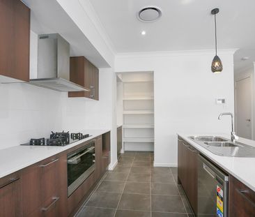 50 Treefern Street, Marsden Park NSW 2765 - House For Rent | Domain - Photo 6