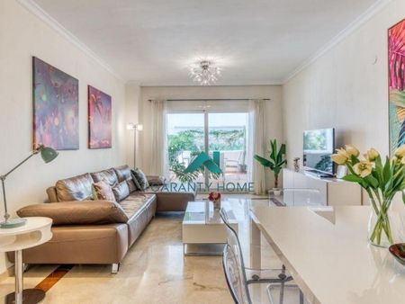 3 room luxury Apartment for rent in Estepona, Spain - Photo 3