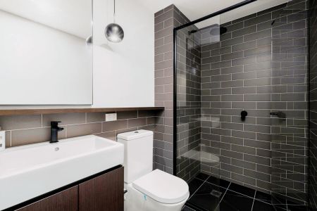 2Bedrooms, 2Bathrooms - Photo 3